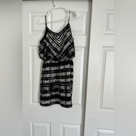 Black and White Striped Maxi Dress Spaghetti Strap Size Small - Picture 5 of 11